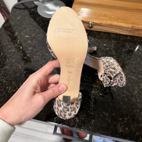 Leopard Manolo Blahnik - Picture 5 of 5